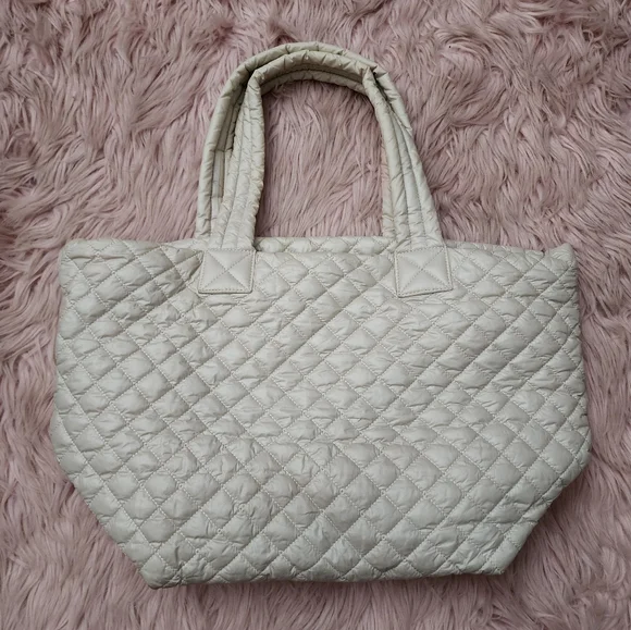 Mz Wallace Metro Tote medium quilted - Picture 3 of 16